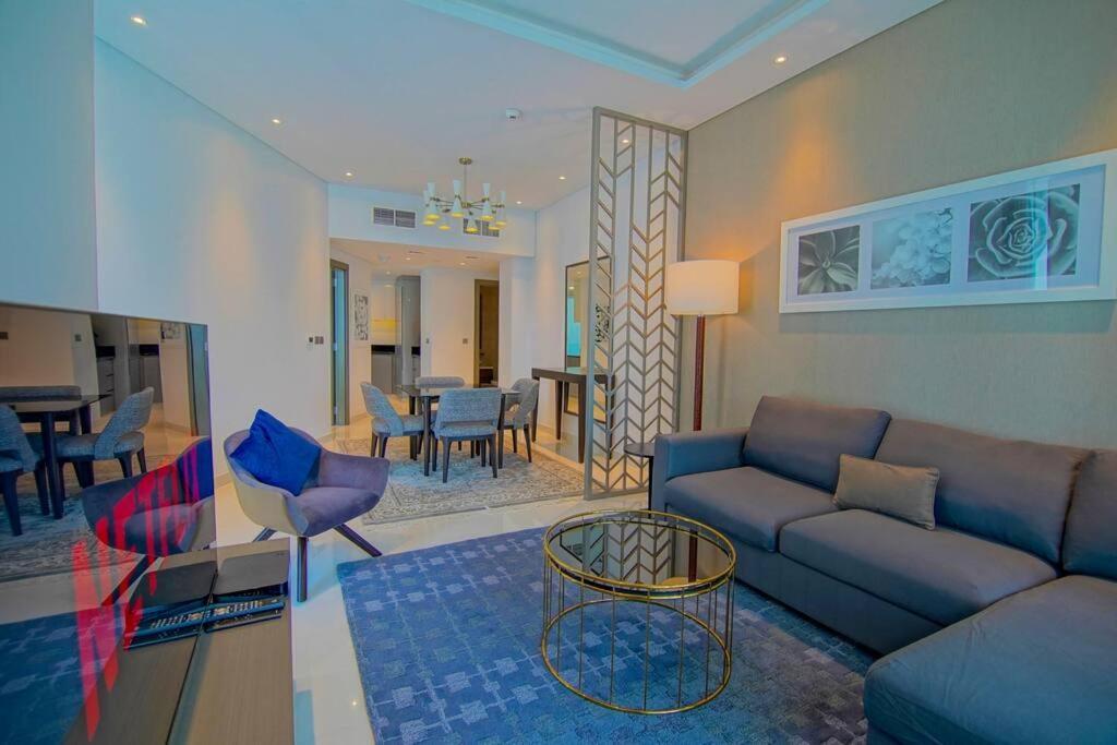 דובאי Luxury Hotel Apartment With A Canal View מראה חיצוני תמונה